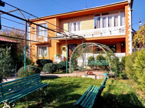 Teli Guest House
